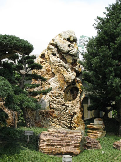 2011 - Nan Lian Garden; The Nan Lian Rocks