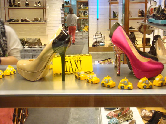 2011 - HongKong; Mode, Topmode...