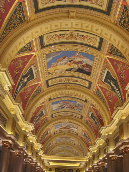 2011 - Macau; viel Gold und Kitsch im Venetien