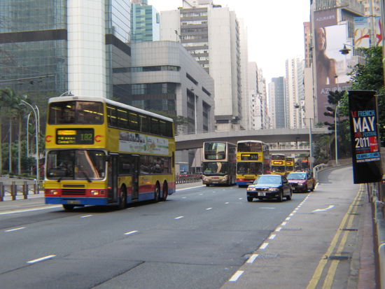 2011 - HongKong; Doppelstock-Busse...