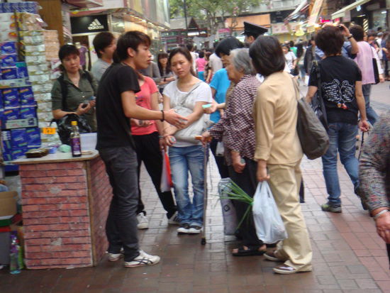 2011 - HongKong; Marktschreier