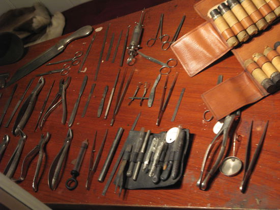 Oslo - ... und die dazugehörigen Folterwerkzeuge des Schiffsarztes...