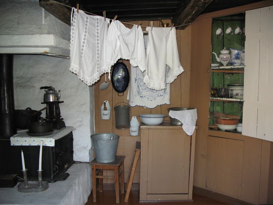 Olso - Gegenstände und Einrichtungen um 1910...