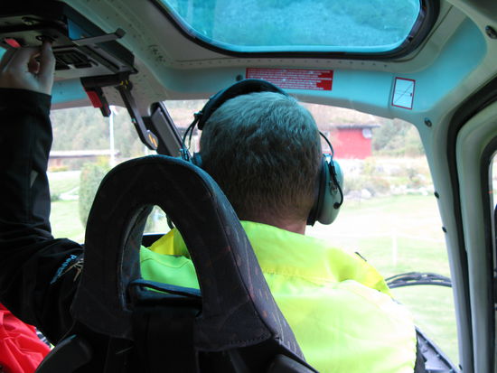 Preikestolen - dem Piloten noch schnell über die Schulter geguckt...