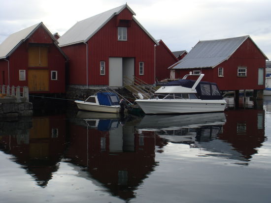 Bud - ... ein verschlafenes Fischerdorf am Atlantik...
