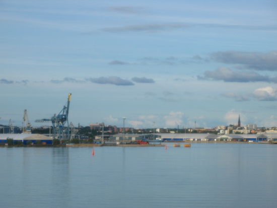 Turku - der Hafen ist in Sichtweite...