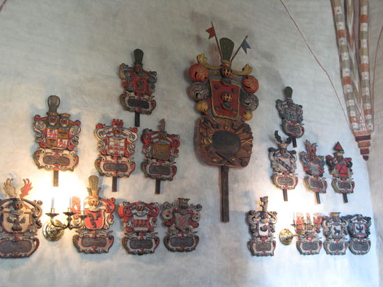 Hollola - ...Wappen bedeutender Familien...