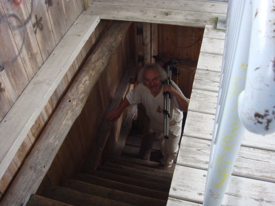 Hollola - ...Kaino führt uns zu einem tollen Aussichtsturm mitten im Wald...