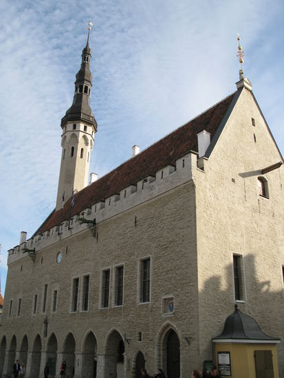 Tallinn - ...das Rathaus...