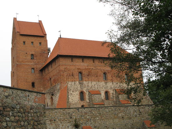 Takai - ...leider war das Schloss am Montag geschlossen...