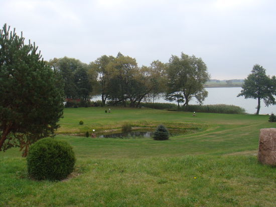 ...wir finden wir einen geöffneten CP, schön gelegen an einem See der Masurischen Seenplatte...