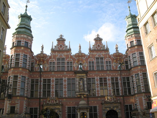 Danzig - ...das grosse Zeughaus; Ostseite; erbaut zwischen 1600 und 1609...