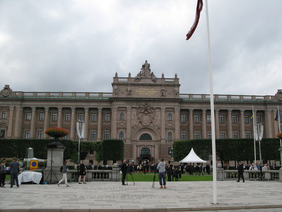 Stockholm - Empfang beim Reichstag mit Presse und Fernsehen...