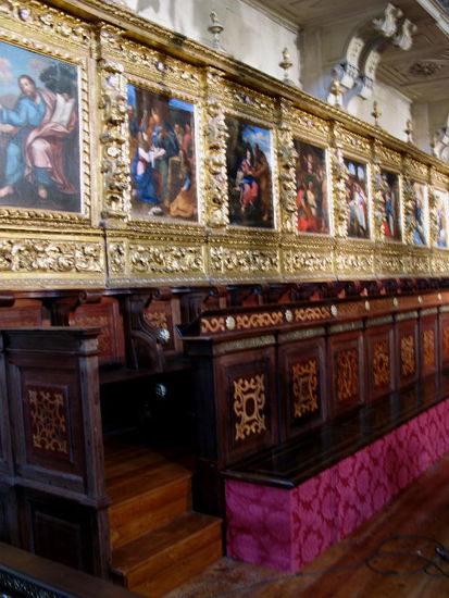 Das Chorgestühl...