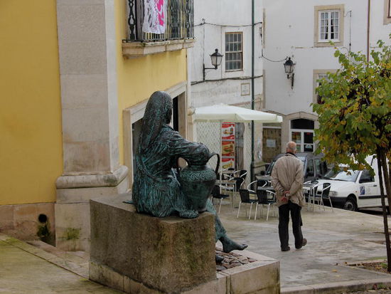 Kehr nie einer Frau den Rücken...