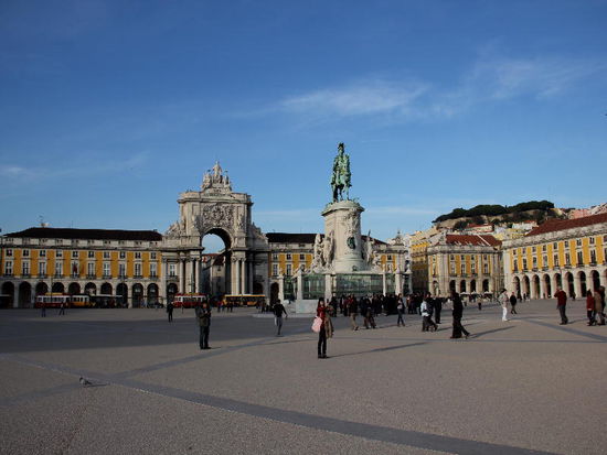 Praça do Commercio - der Eingang zum Zentrum der Stadt Lissabon...