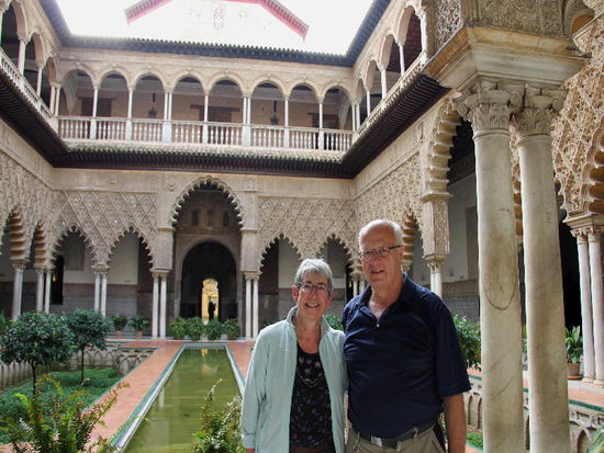 Nach all den vielen Eindrücken tut ein Spaziergang in den Gärten richtig wohl...