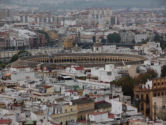 Die Stierkampfarena...