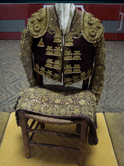 Das Kleid eines Toreros kostet bis 10'000 €...