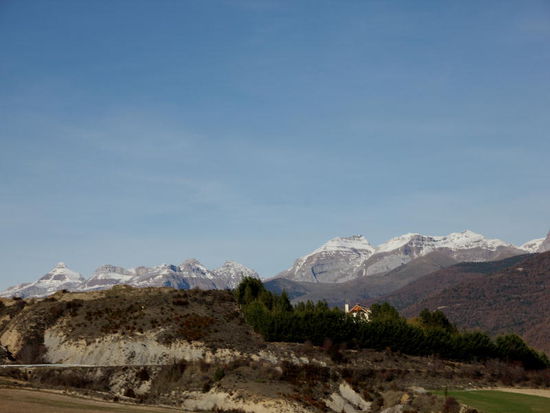 Und immer wieder - die schönsten Aussichten in den Pyrenäen...