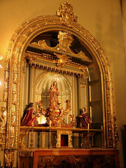 Viele Seitenkapellen...