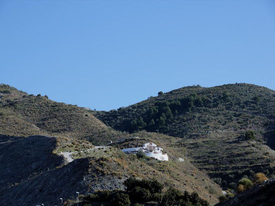 Die Hügelzüge hinauf nach Granada...