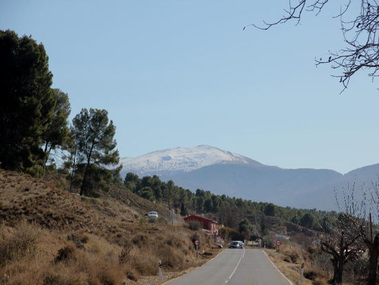 Und immer wieder... die herrliche Aussicht auf die Sierra Nevada...