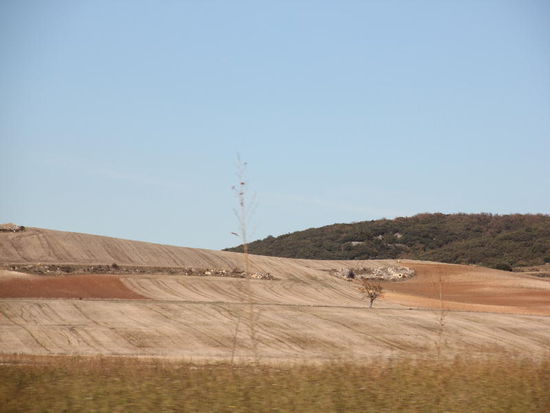 Immer wieder abwechslungsreiche Landschaften...