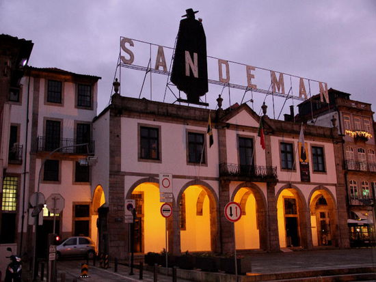 ...und Sandeman hat nichts mit dem "Sandmännchen" zu tun...