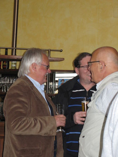 Erinnerungen werden ausgetauscht...