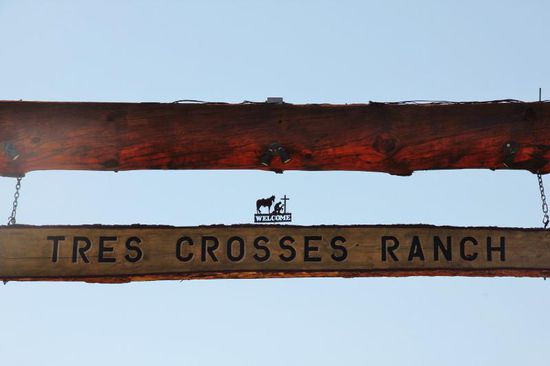 Hier eine Ranch - Pferdefarm...!