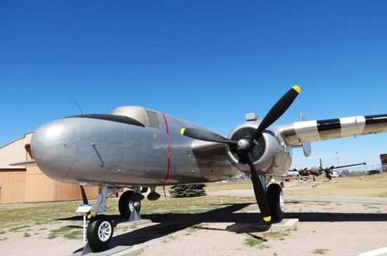 Eine "B-45 Mitchell III"...