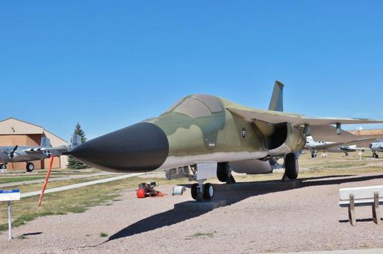 Eine "FB-105 Aardvark"...