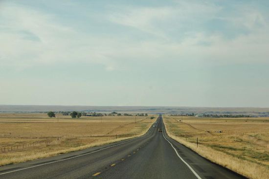 In flottem Tempo fahren raus...