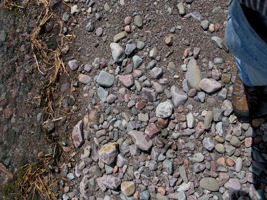 Mal schauen, wie schnell es geht, bis das Wasser 1 m in der Breite gestiegen ist...