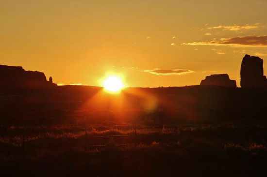 Ein neuer Tag bricht in dieser tollen Szenerie an...