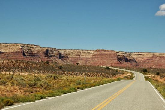 Wir haben die richtige Strasse gewählt - entgegen der Meinung des GPS...