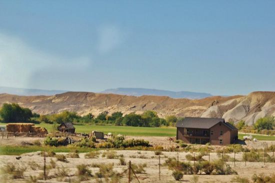 Wo Wasser vorhanden ist, wird der Boden bearbeitet...