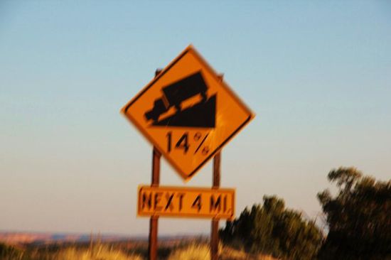 Wir sind mittlerweile wieder über 9000 Fuss, nun geht's aber runter...