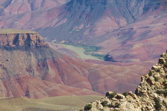 Der Colorado River in seinem heutigen Flussbett...