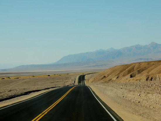 Da haben wir's doch wesentlich einfacher und die Strassen sind gut ausgebaut...