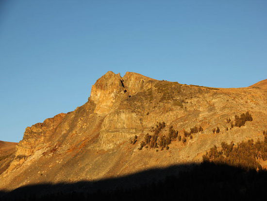 Bergspitzen im milden Abendlicht...