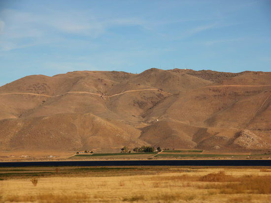Und durchfahren eine lange Seenlandschaft...