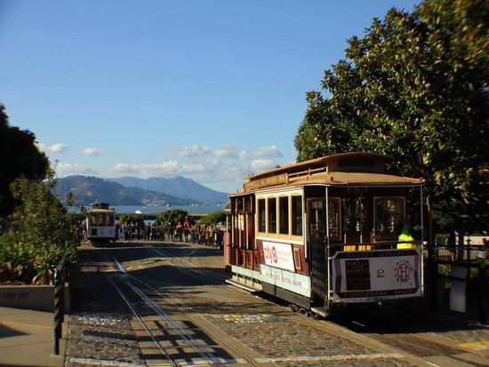 Immer noch grosse Warteschlangen...