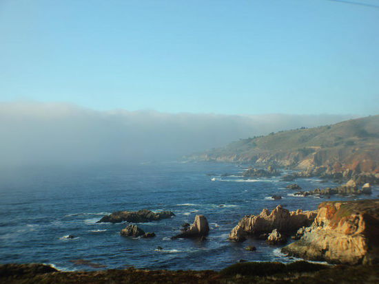 Nebel und Sonnenschein wechseln in bunter Reihenfolge...