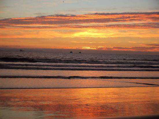 Nur ein paar Schritte vom CP entfernt können wir den Sonnenuntergang am Pazifik bewundern...