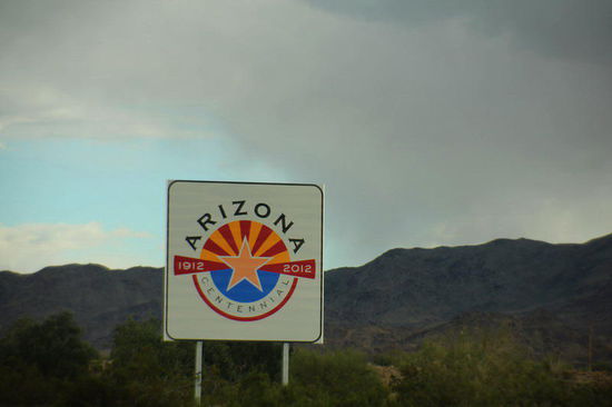 ...und fahren erneut im Bundesstaat Arizona ein...