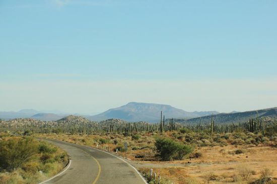 Wir düsen weitere 105 km durch die Sierra de Colombia...