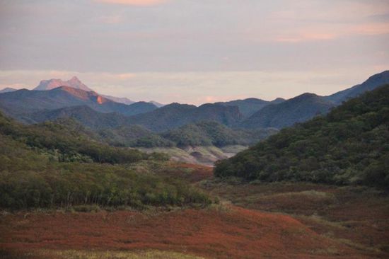 Die letzten Sonnestrahlen haben sich längst verabschiedet, als wir in El Fuerte eintreffen...;