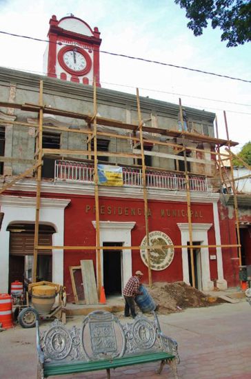 Das Gemeindehaus steht in Renovation...